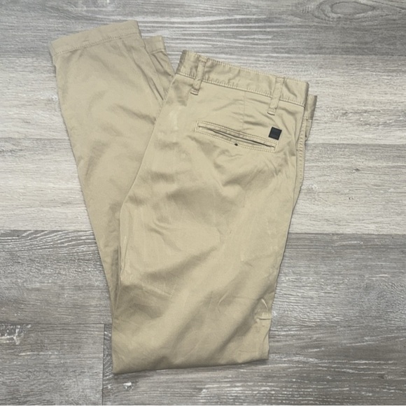 Hugo Boss Men's SCHINO TABER TAPERED size 34/32 - Picture 1 of 9